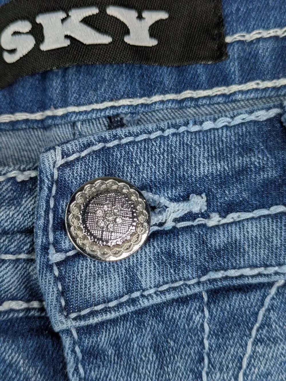 Sky Jeans Juniors 7/8 Blue Flare Low Rise Sparkle Butt Rhinestone Embroidered